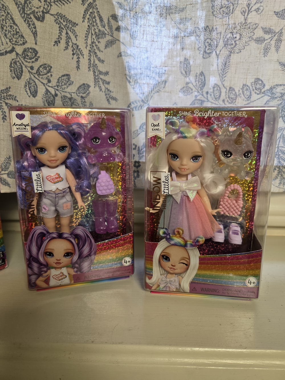 Rainbow HIGH Dolls Little Sisters Opal And Amethyst